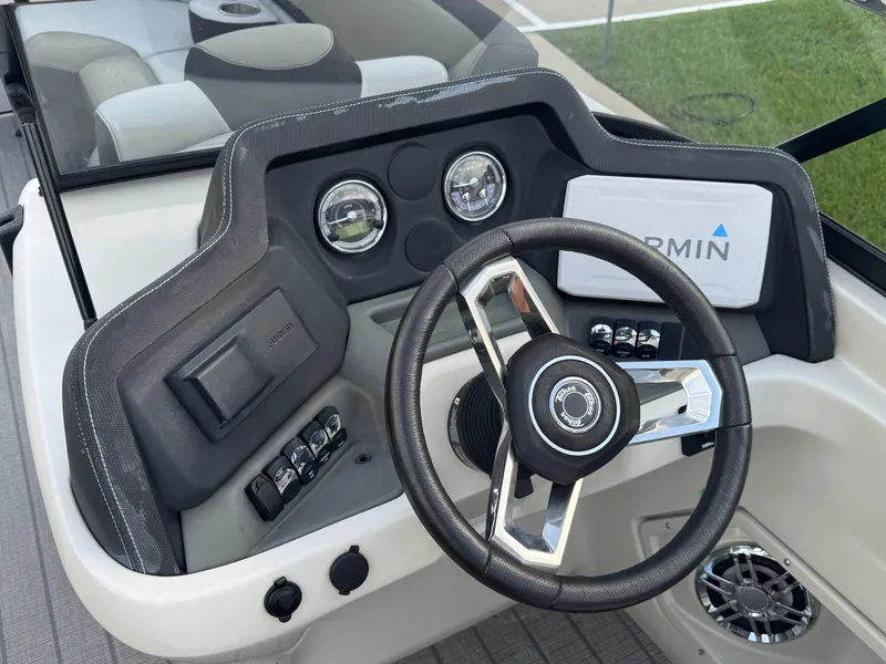 Slide: The Image of Tahoe CAS VRBW25T 2023 - 15