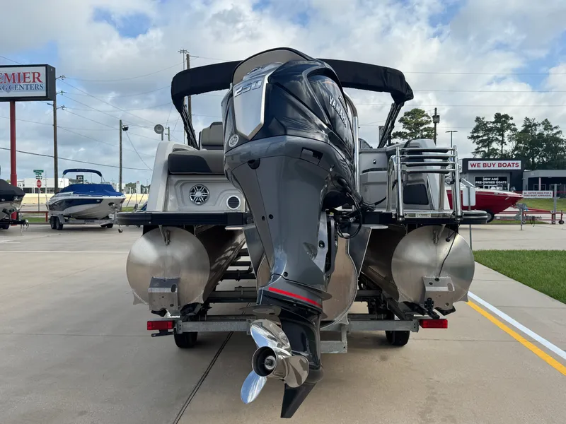 Slide: The Image of Tahoe CAS VRBW25T 2023 - 5