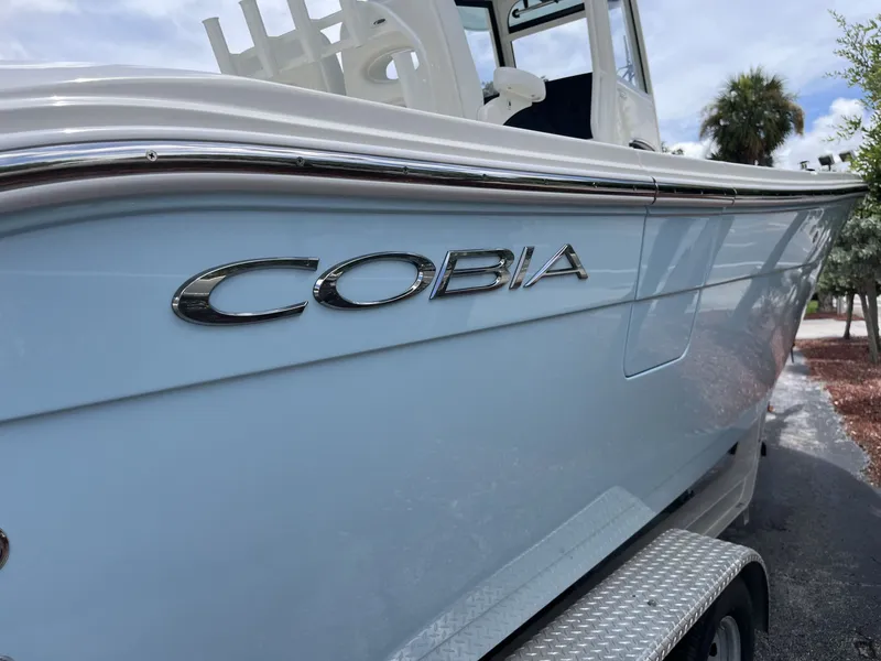 Slide: The Image of Cobia 265 Center Console 2026 - 8