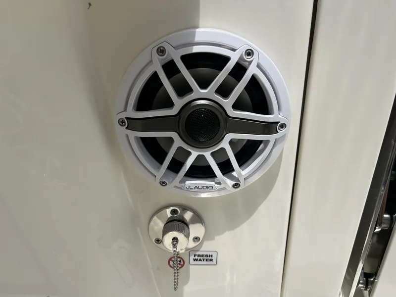 Slide: The Image of Cobia 265 Center Console 2026 - 37