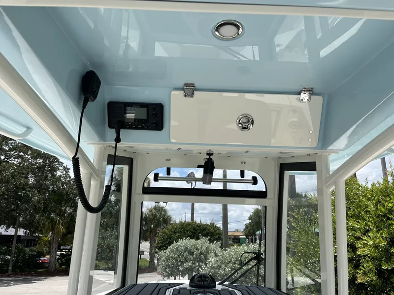 Slide: The Image of Cobia 265 Center Console 2026 - 15