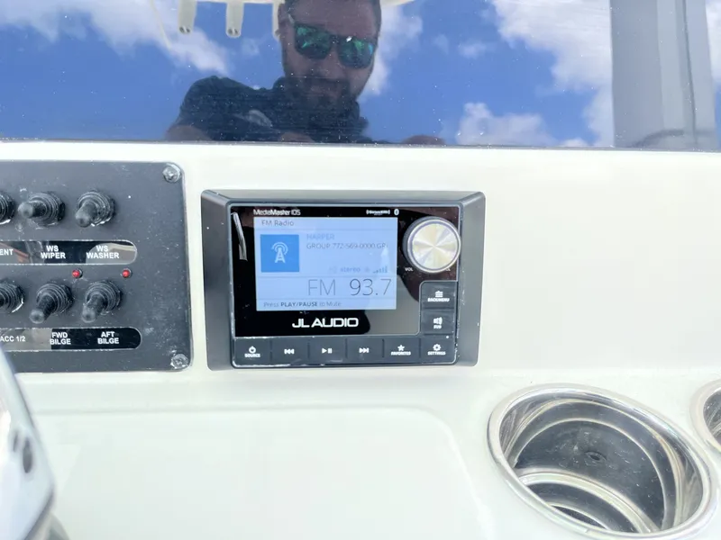 Slide: The Image of Cobia 265 Center Console 2026 - 16