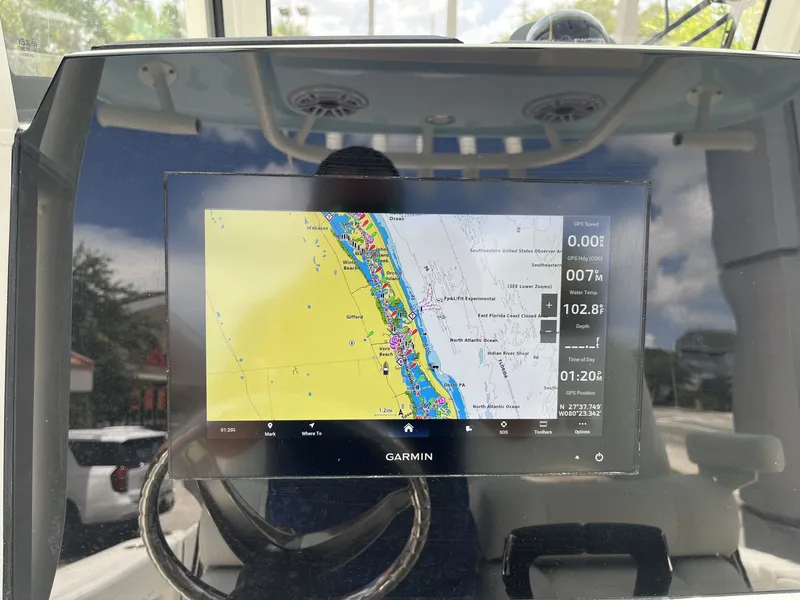 Slide: The Image of Cobia 265 Center Console 2026 - 17