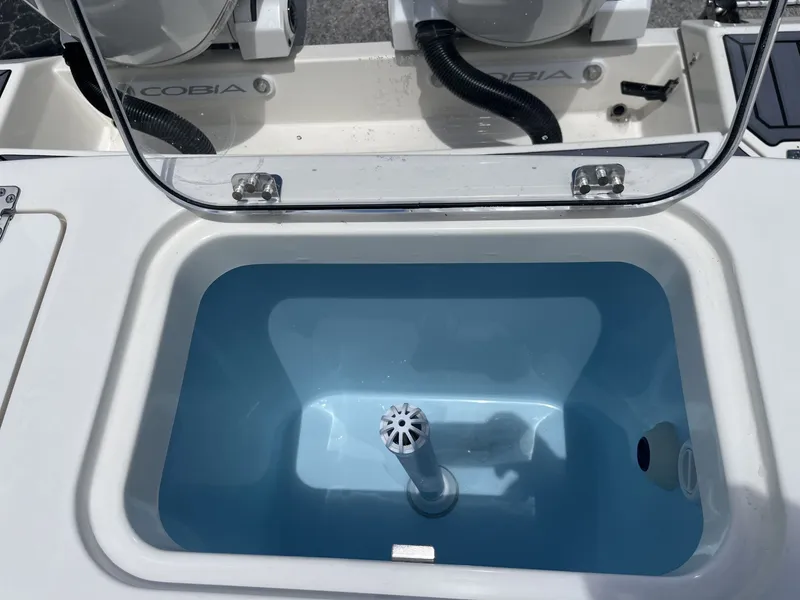 Slide: The Image of Cobia 265 Center Console 2026 - 40