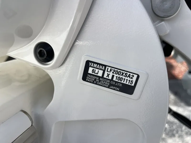 Slide: The Image of Cobia 265 Center Console 2026 - 10