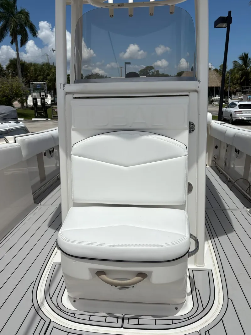 Slide: The Image of Robalo 240 Center Console 2015 - 14