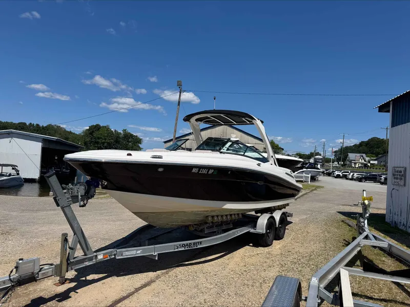 Slide: The Image of Sea Ray 250 SLX 2011 - 4