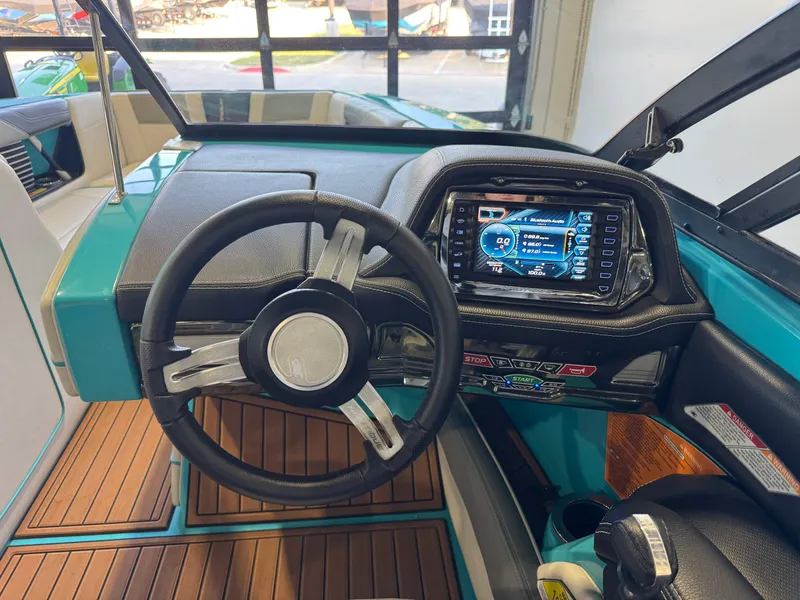 Slide: The Image of Nautique Super Air Nautique G25 2015 - 25