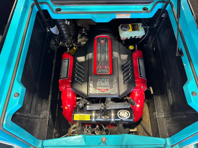 Slide: The Image of Nautique Super Air Nautique G25 2015 - 28