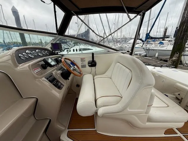 Slide: The Image of Sea Ray 270 Sundancer 1998 - 12