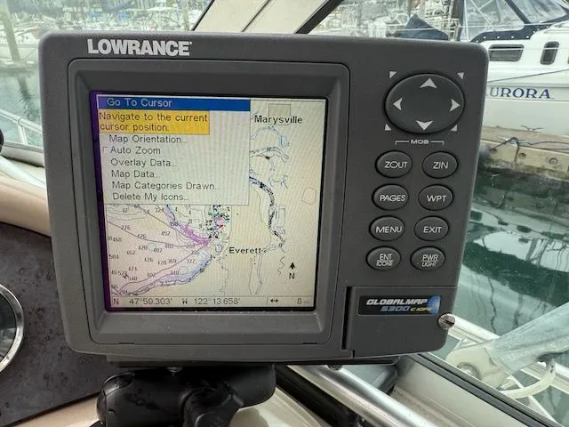 Slide: The Image of Sea Ray 270 Sundancer 1998 - 14