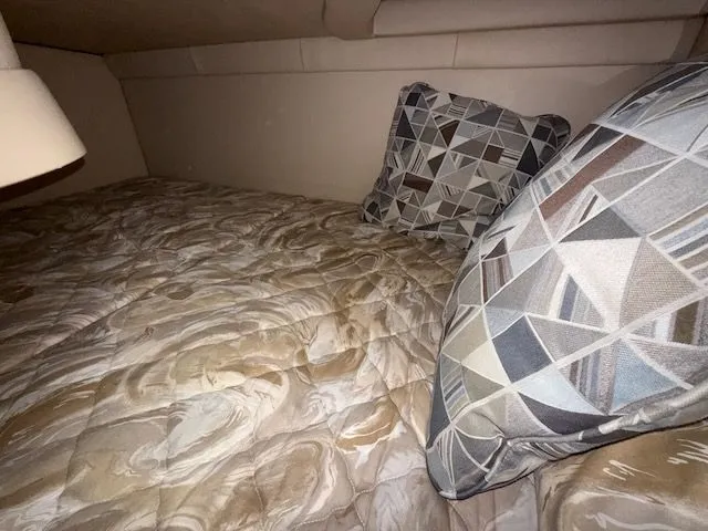 Slide: The Image of Sea Ray 270 Sundancer 1998 - 35