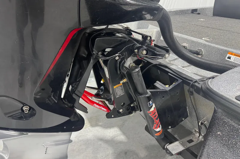 Slide: The Image of 2022 Caymas CX 21 PRO boat engine and hydraulic system close-up. - 13