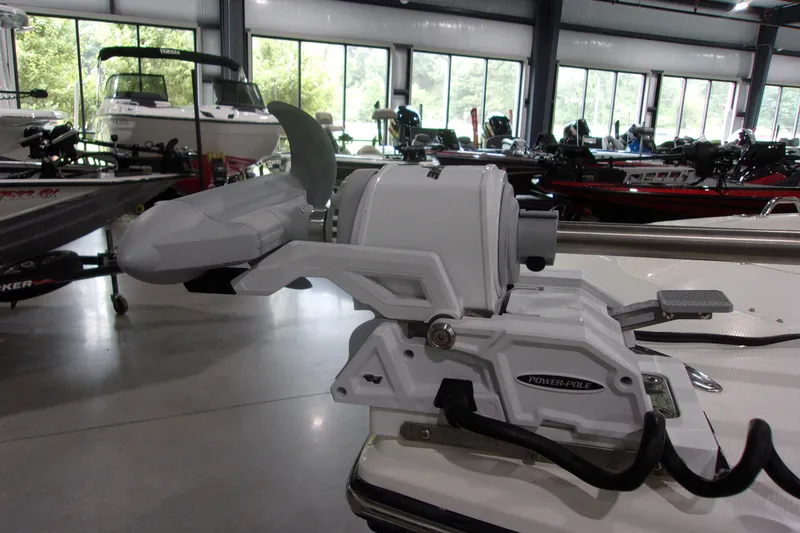 Slide: The Image of 2024 Pathfinder 2200 boat with Power-Pole anchor system in showroom. - 10