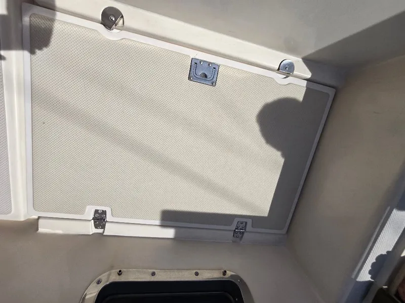 Slide: The Image of Island Packet 27 1989 - 20