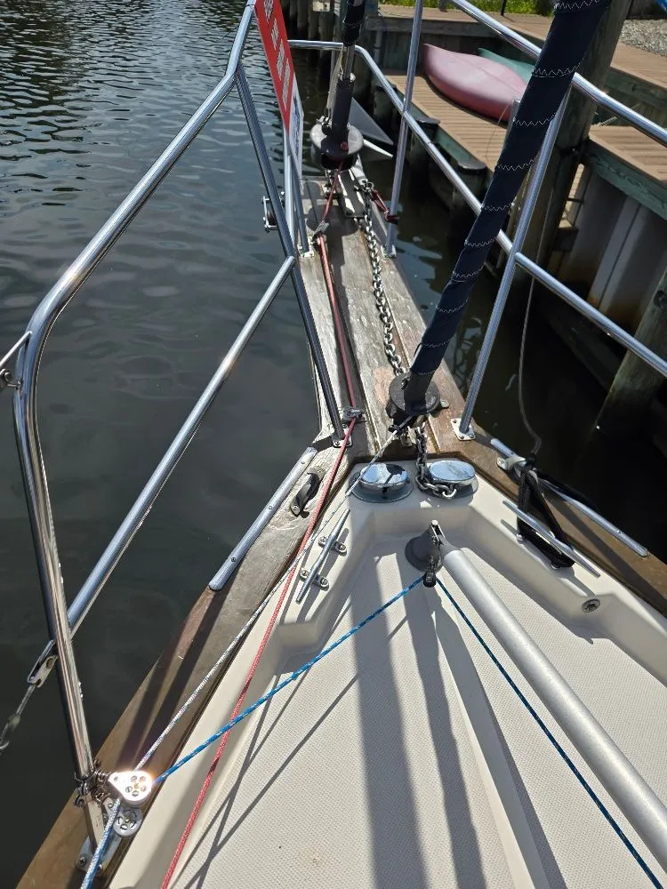 Slide: The Image of Island Packet IP27 1989 - 14