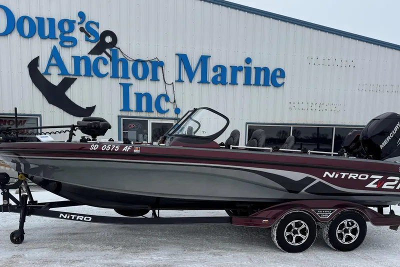 Slide: The Image of 2021 Nitro ZV21 boat parked outside Doug's Anchor Marine Inc. - 25