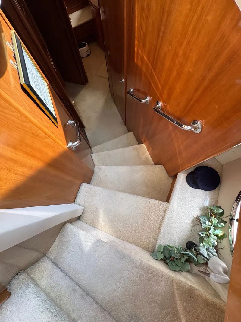 Slide: The Image of Carver Yachts 570 Voyager Pilothouse 2002 - 20