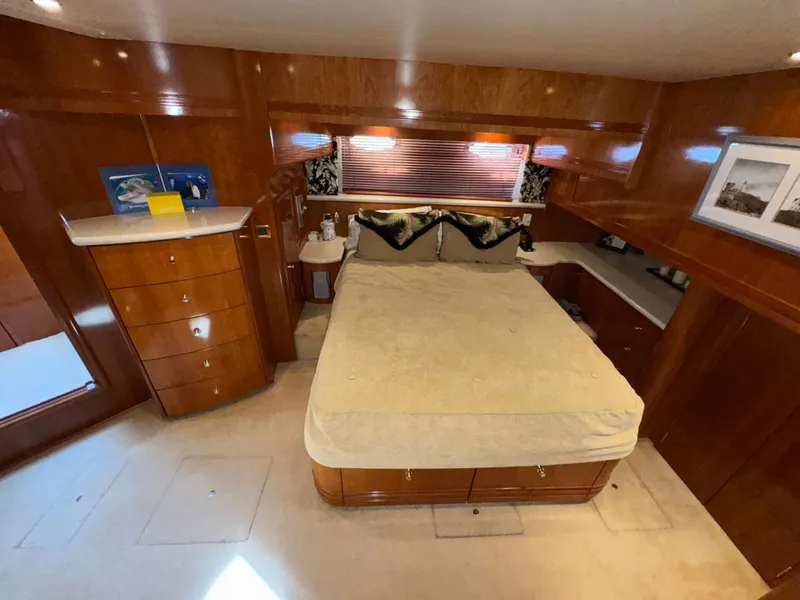 Slide: The Image of Carver Yachts 570 Voyager Pilothouse 2002 - 21
