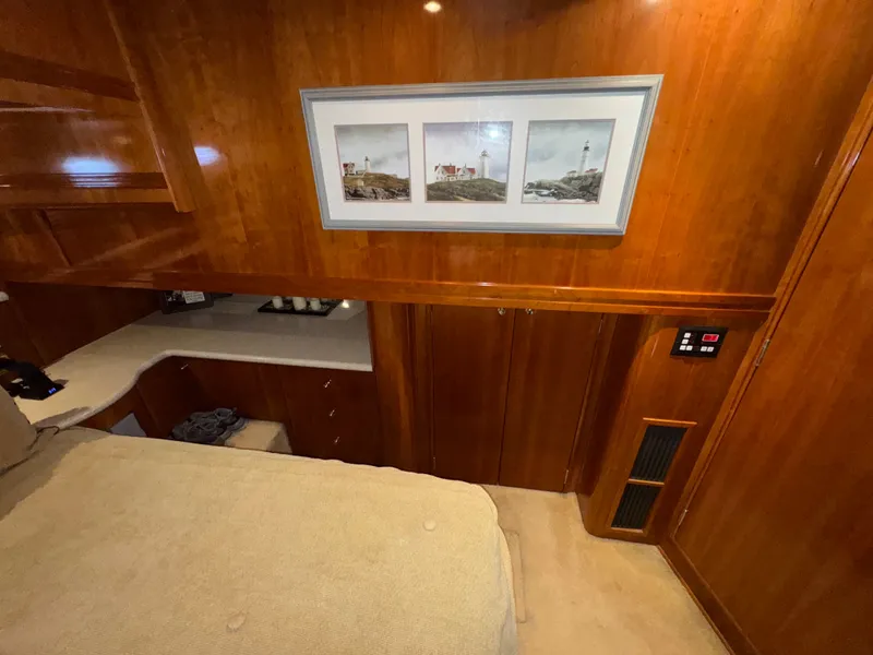 Slide: The Image of Carver Yachts 570 Voyager Pilothouse 2002 - 25