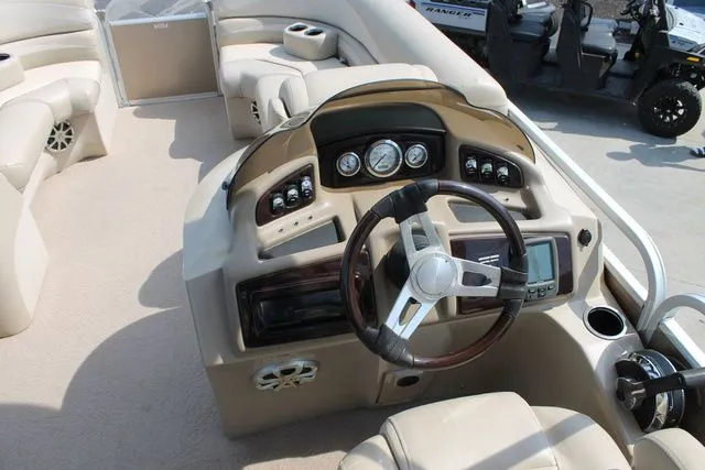 Slide: The Image of Bennington 2250 GSR 2013 - 10