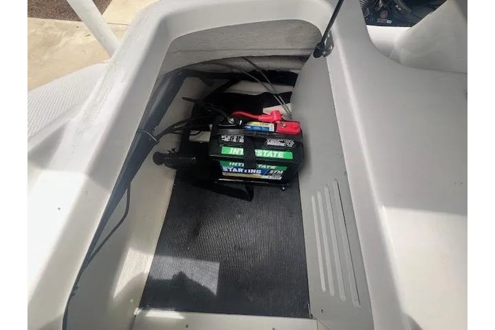 Slide: The Image of 2018 Sea Ray 19 SPX OB boat battery compartment with Interstate battery. - 6
