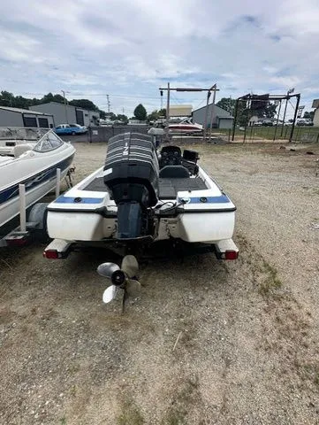 Slide: The Image of Skeeter ZX190 1995 - 3