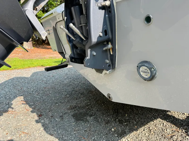 Slide: The Image of Sea Fox 248 Commander 2020 - 11