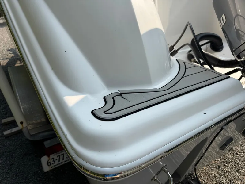 Slide: The Image of Sea Fox 248 Commander 2020 - 12