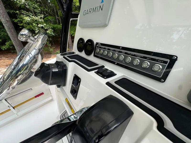 Slide: The Image of Sea Fox 248 Commander 2020 - 23