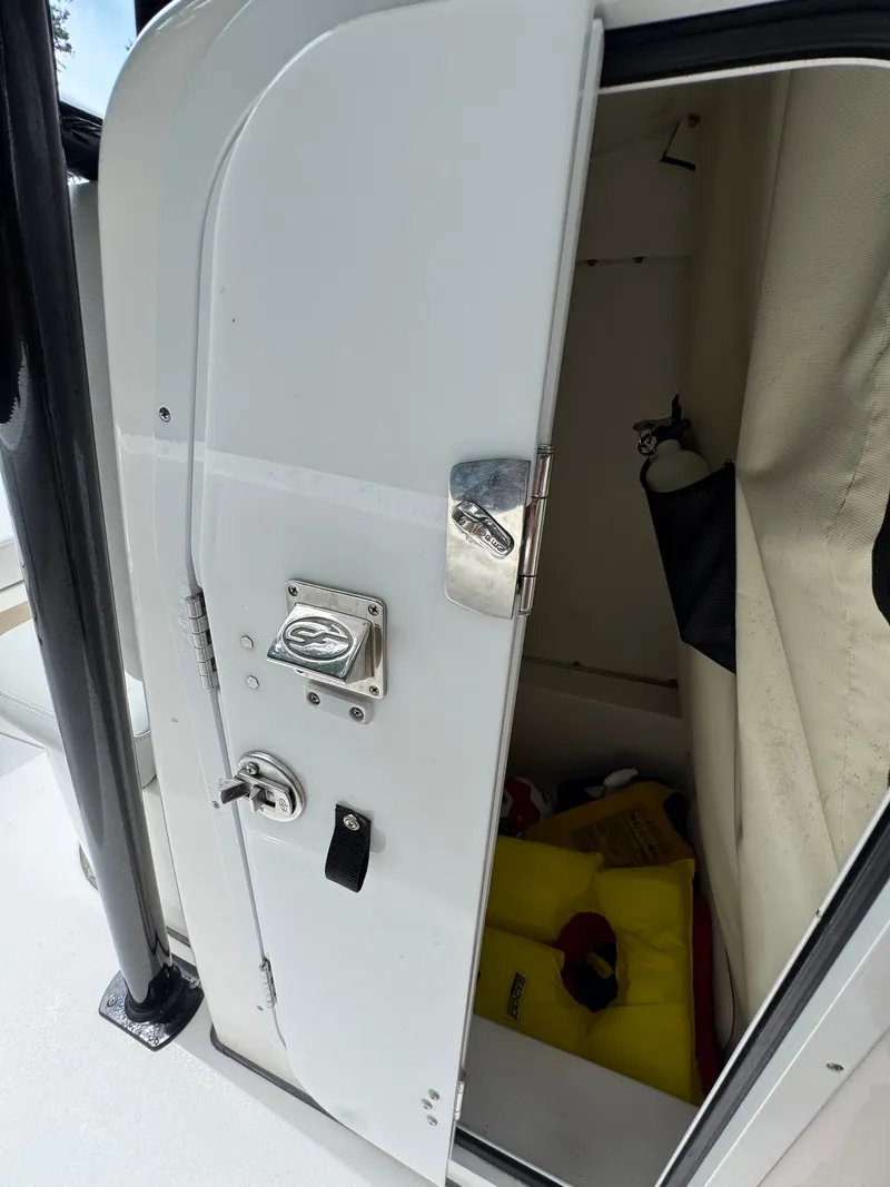 Slide: The Image of Sea Fox 248 Commander 2020 - 36