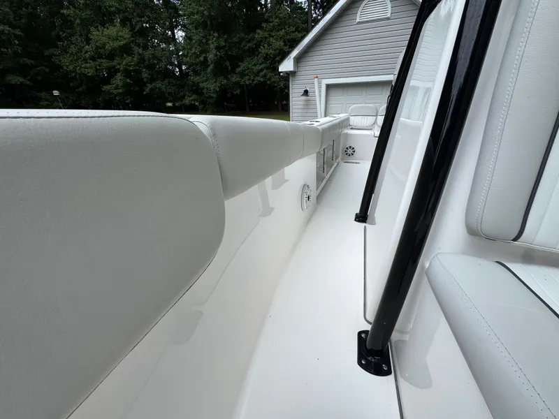 Slide: The Image of Sea Fox 248 Commander 2020 - 37