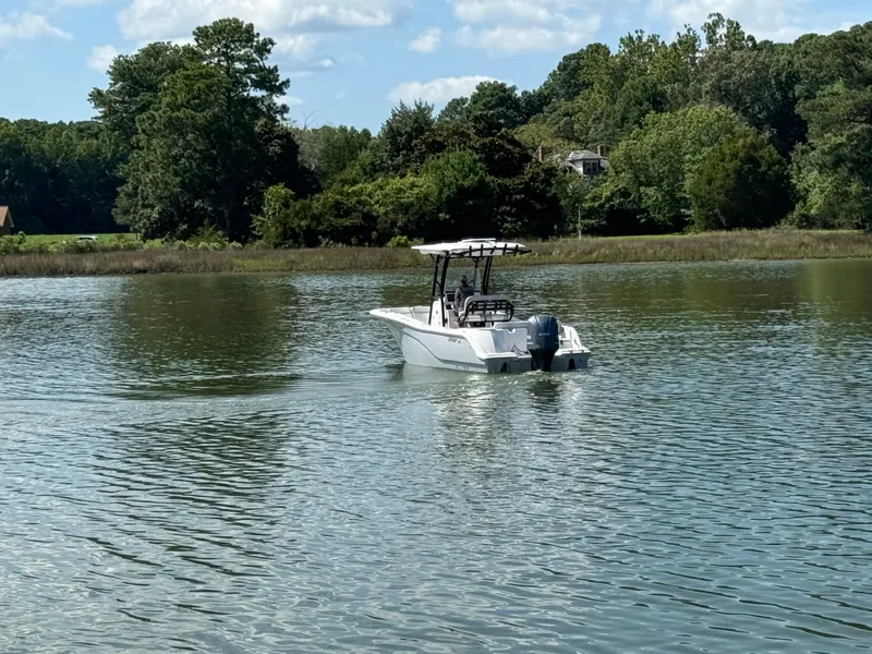 Slide: The Image of Sea Fox 248 Commander 2020 - 60