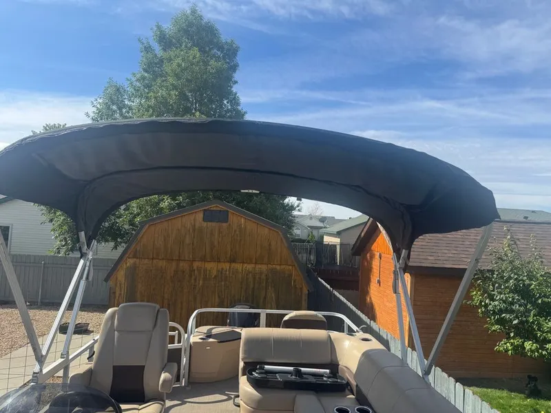 Slide: The Image of Sun Tracker Fishin Barge 2019 - 2