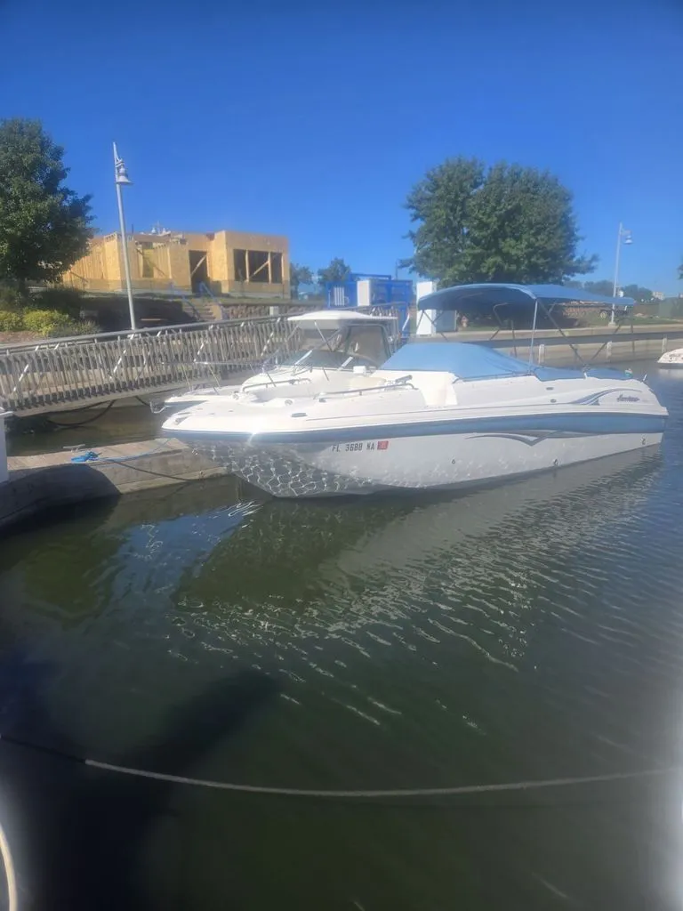 Slide: The Image of Godfrey Hurricane SD260 DB 2006 - 2