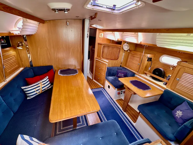Slide: The Image of Catalina 36 2005 - 51