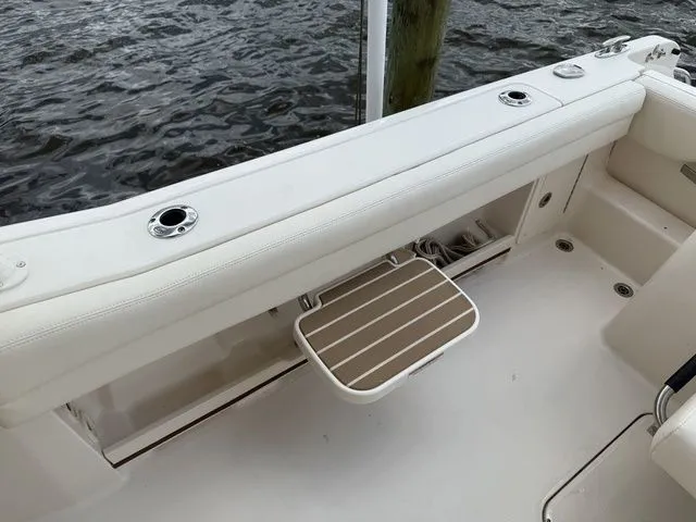 Slide: The Image of Grady-White Freedom 235 2024 - 18