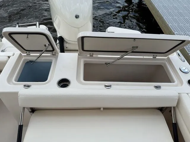 Slide: The Image of Grady-White Freedom 235 2024 - 16