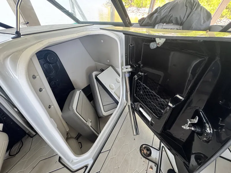 Slide: The Image of Yamaha 255X 2024 - 10