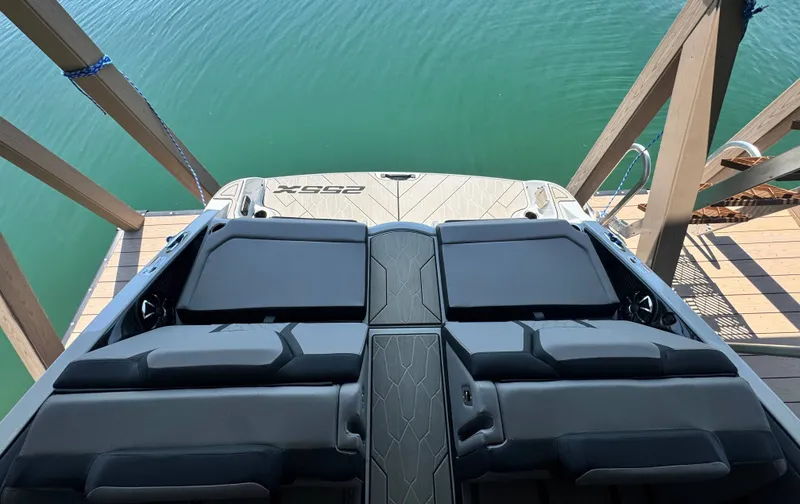 Slide: The Image of Yamaha 255X 2024 - 7