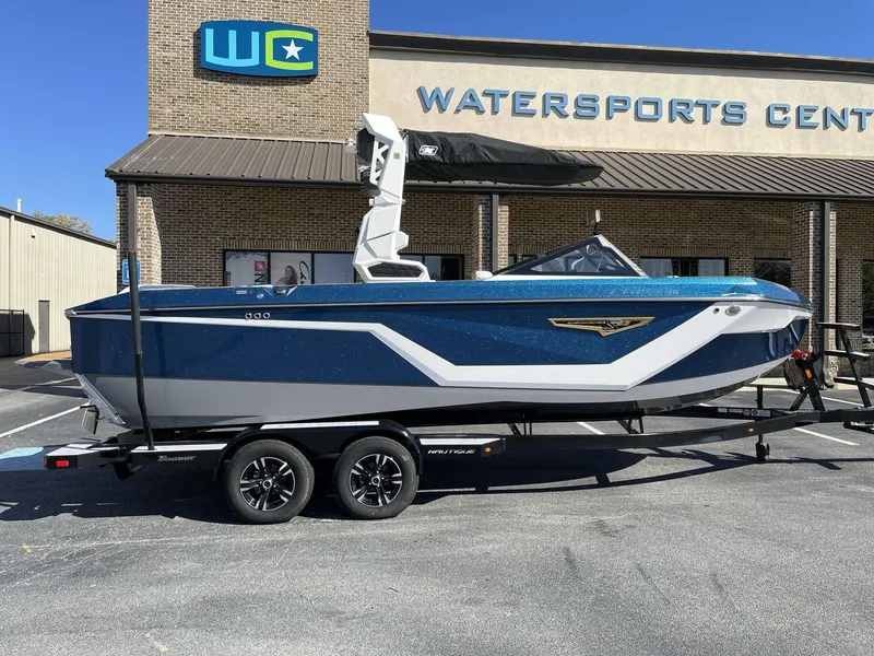 Slide: The Image of Nautique Super Air Nautique S23 2025 - 36