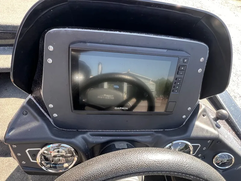 Slide: The Image of Skeeter ZX200 2019 - 17