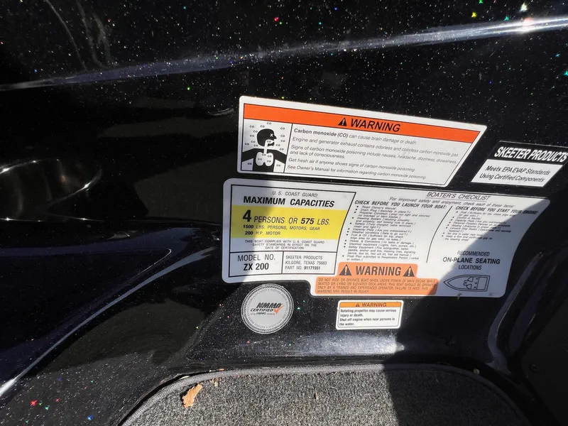 Slide: The Image of Skeeter ZX200 2019 - 30