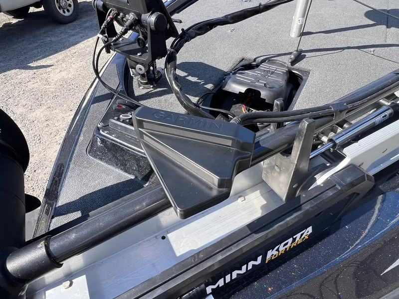 Slide: The Image of Skeeter ZX200 2019 - 32