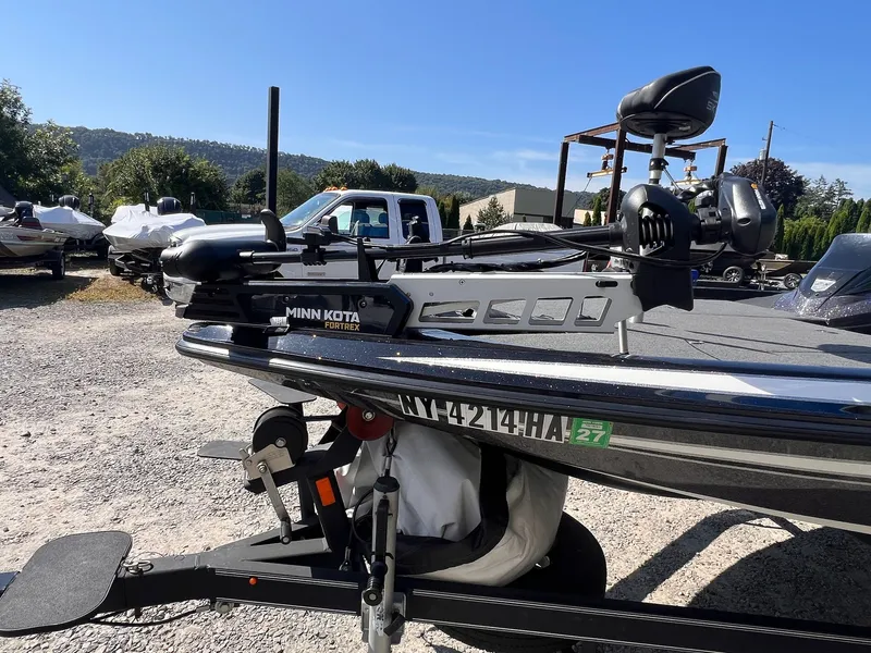 Slide: The Image of Skeeter ZX200 2019 - 46