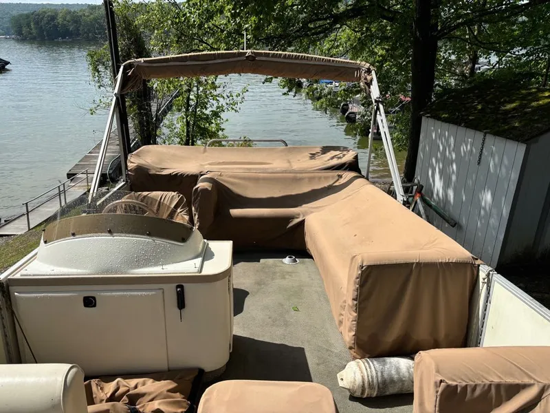 Slide: The Image of Crest Crest II 2000 - 8