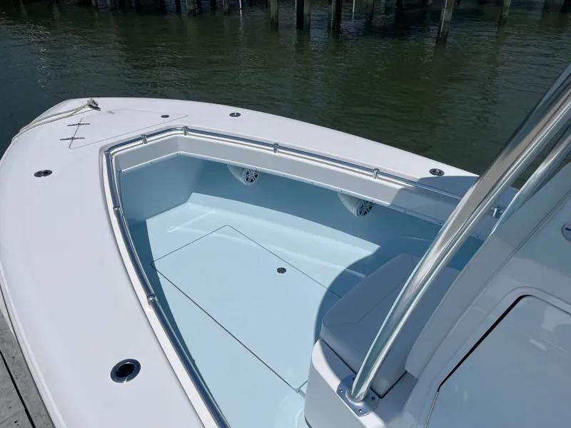 Slide: The Image of 2025 Contender 25T~Legasea Marine - 6