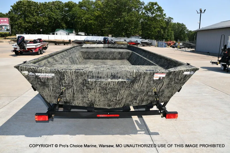 Slide: The Image of Tracker Grizzly 2072 Jon 2026 - 11