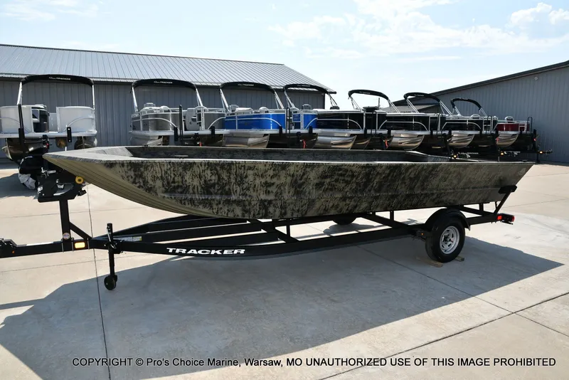 Slide: The Image of Tracker Grizzly 2072 Jon 2026 - 14