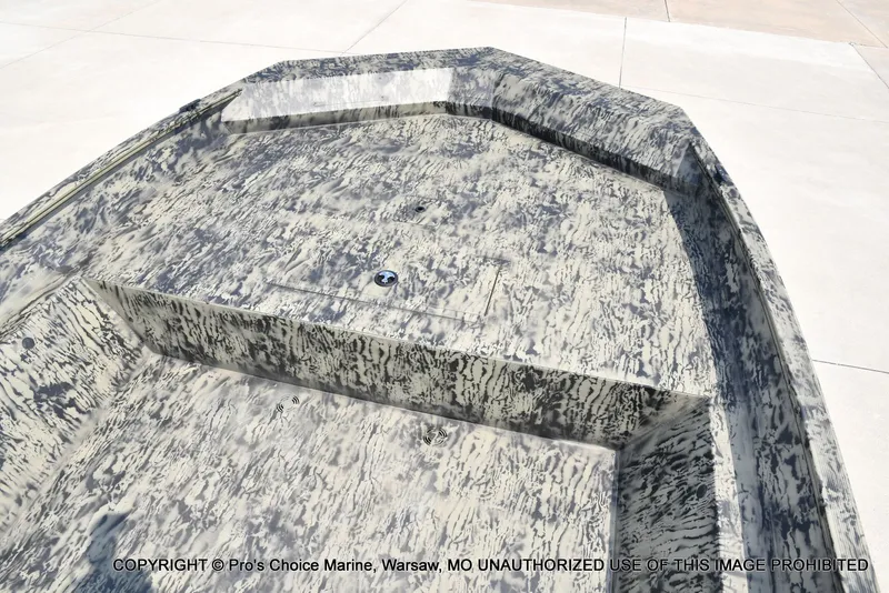 Slide: The Image of Tracker Grizzly 2072 Jon 2026 - 31